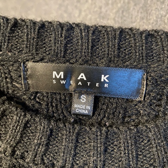 Knee Length Cable Knit Sweater Dress - Picture 2 of 5